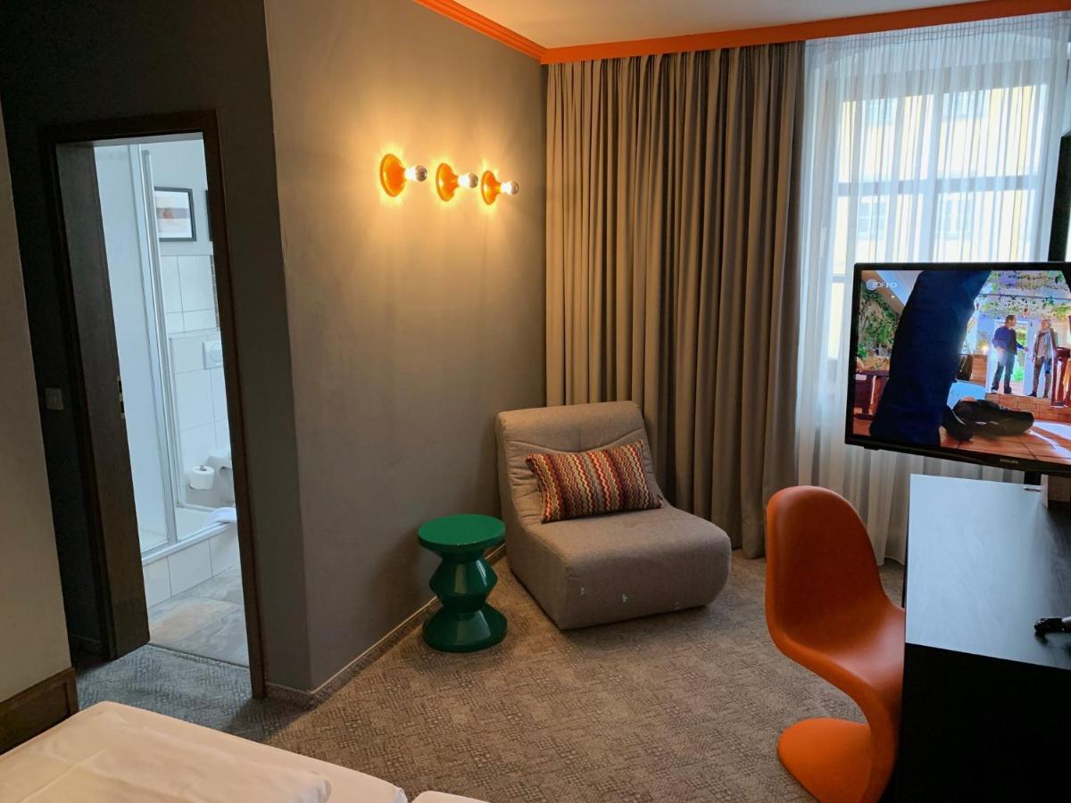 Hotel Maxplatz Hof  Zewnętrze zdjęcie