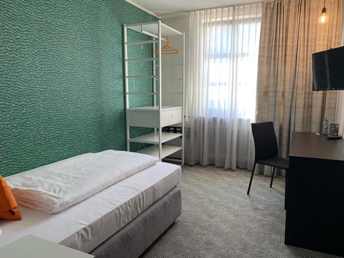 Hotel Maxplatz Hof  Zewnętrze zdjęcie